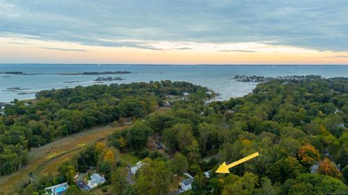 28 Old Trolley Way, Norwalk, CT, 06853-2010 | Card Image