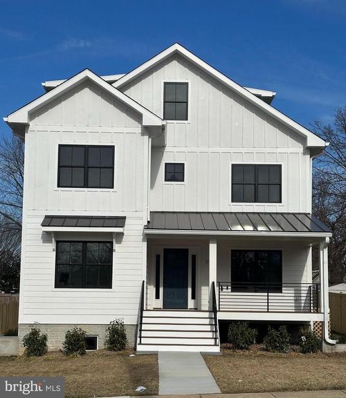 2917 18th St S, ARLINGTON, VA, 22204-5213 | Card Image