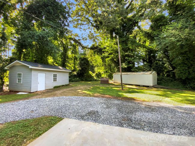 7812 Old Concord Rd, House other with 3 bedrooms, 2 bathrooms and null parking in Salisbury NC | Image 9