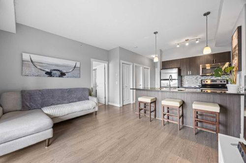 414-117 Copperpond Common, Calgary, AB, T2Z5E2 | Card Image