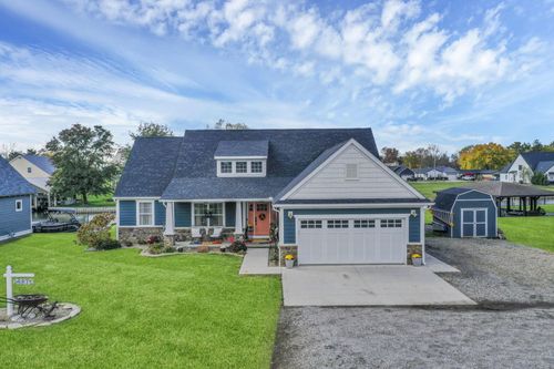 14975 Park Place Ave, Thornville, OH, 43076-9037 | Card Image