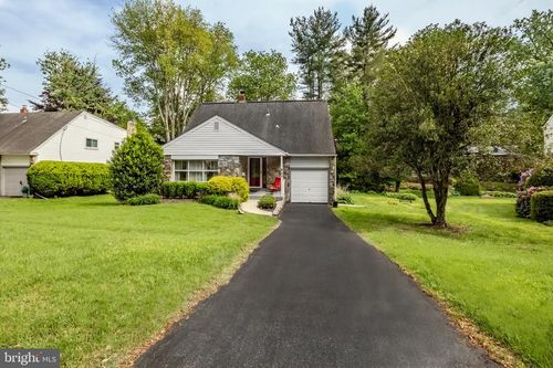 217 David Dr, Havertown, PA, 19083-1019 | Card Image