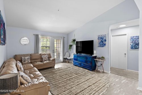 434-7701 Timberlin Park Blvd, JACKSONVILLE, FL, 32256-5436 | Card Image