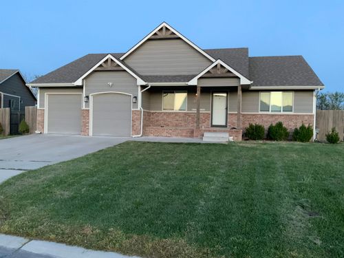 2318 S Chateau St, Wichita, KS, 67207-7600 | Card Image