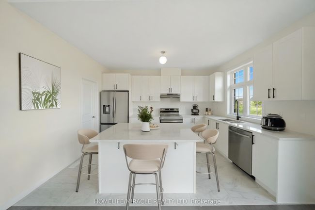 5 Skyvue Cres, House other with 5 bedrooms, 4 bathrooms and 7 parking in Carrying Place ON | Image 12