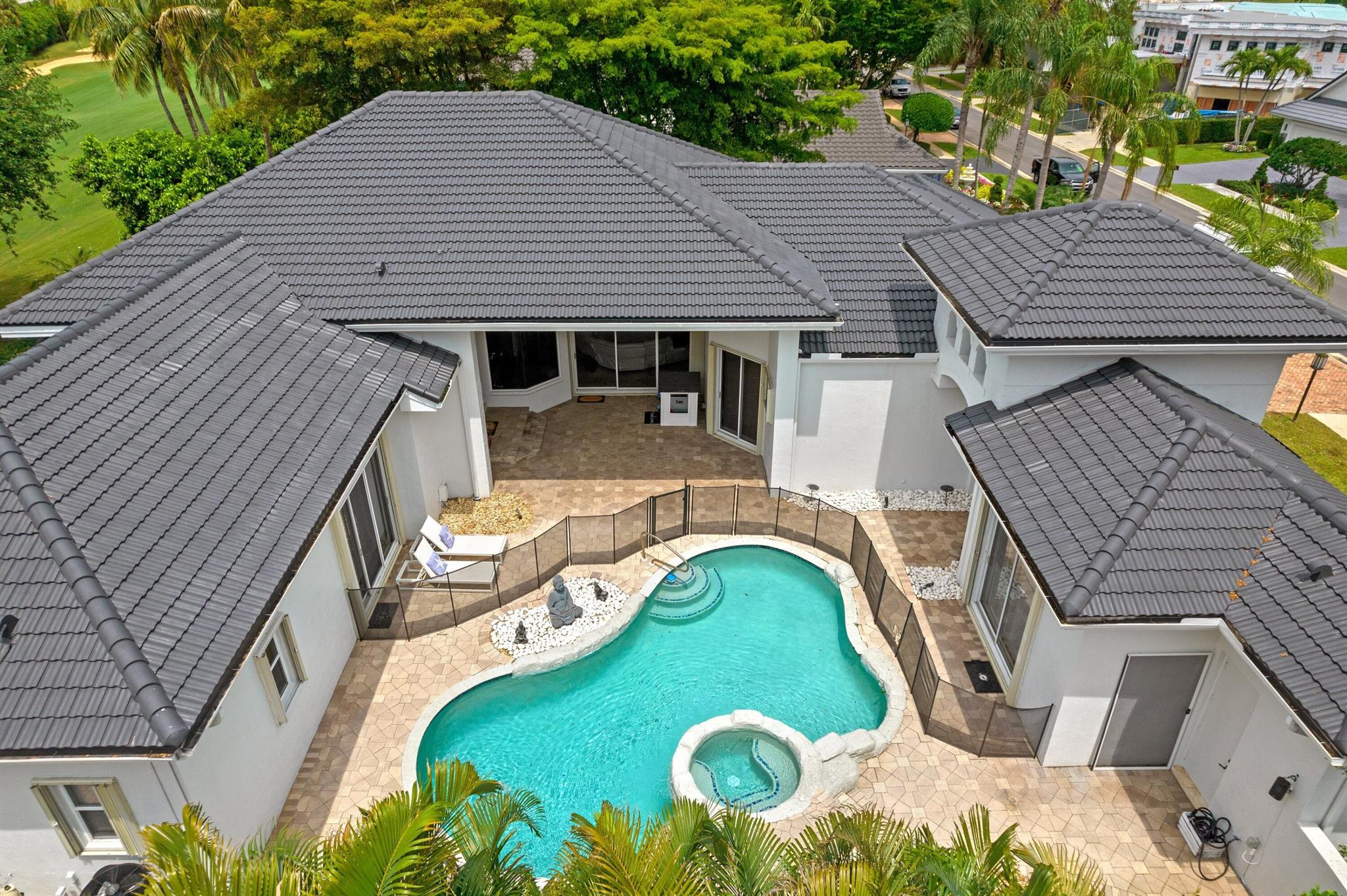 Mandarin Dr, Boca Raton, FL 33433