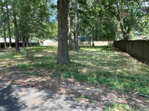 000 Oak St, Beebe, AR, 72012 | Card Image
