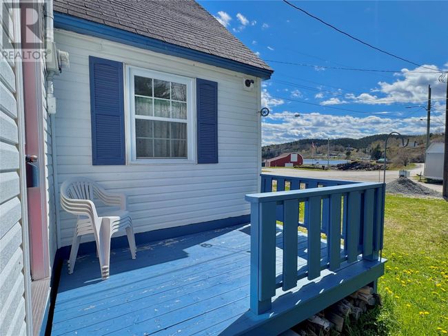 17 Bryans Hole Rd, Home with 2 bedrooms, 1 bathrooms and null parking in Charlottetown NL | Image 6