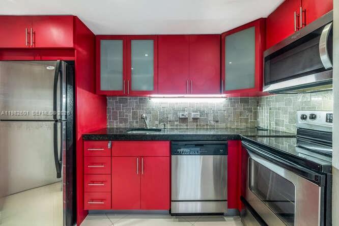 Residential Lease in Miami 5