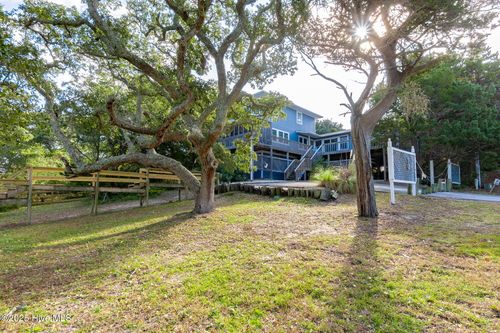 3904 Emerald Dr, Emerald Isle, NC, 28594-3051 | Card Image