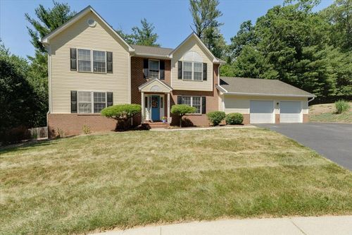 4870 Hickory Ridge Ct, Roanoke, VA, 24018-7498 | Card Image
