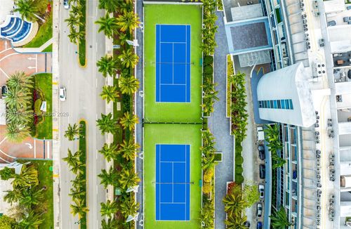 apt-302-2950 Ne 188th St, Aventura, FL, 33180-2751 | Card Image