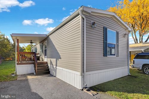 12 Crystal Ave, EPHRATA, PA, 17522-1816 | Card Image