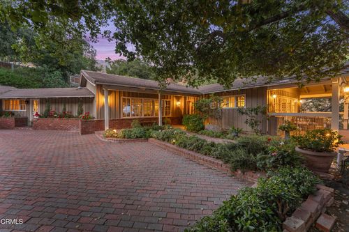 2210 Brambling Ln, Pasadena, CA, 91107-1052 | Card Image