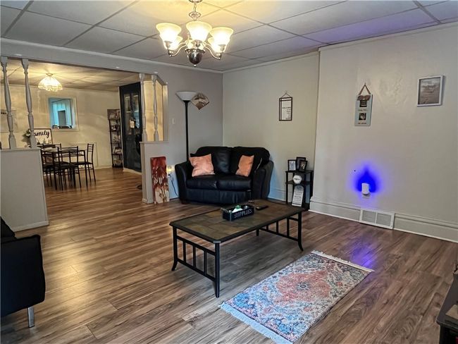 Photos of 1517 side... | Image 6
