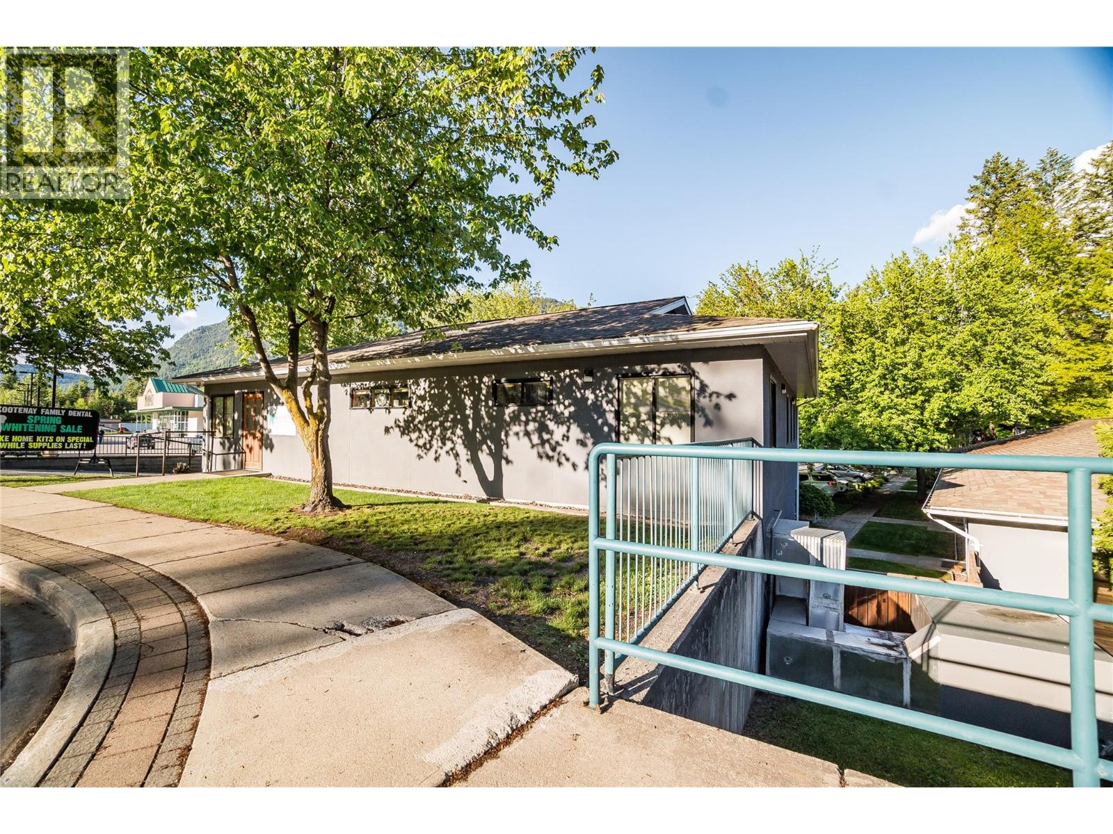 Residential Income in Castlegar 2