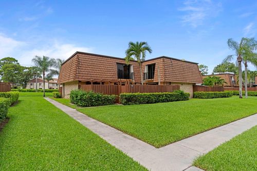 1405 14th Ln, Greenacres, FL, 33463-4358 | Card Image