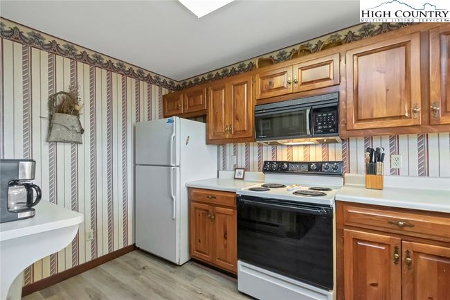 200-F - 170 Crestview Ln, Condo with 1 bedrooms, 1 bathrooms and null parking in Sugar Mountain NC | Image 19