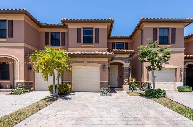 3427 W 89 Th Ter, Townhouse with 3 bedrooms, 3 bathrooms and null parking in HIALEAH FL | Image 47
