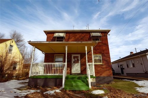 353 38th St, Niagara Falls, NY, 14303-2205 | Card Image