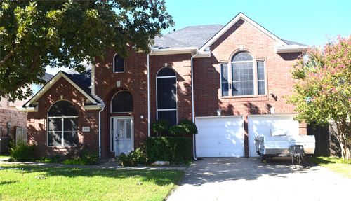 5709 Christy Ln, Haltom City, TX, 76137-2631 | Card Image