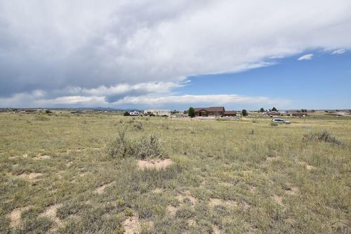 1471 N Bowen Dr, Pueblo, CO, 81007-3448 | Card Image