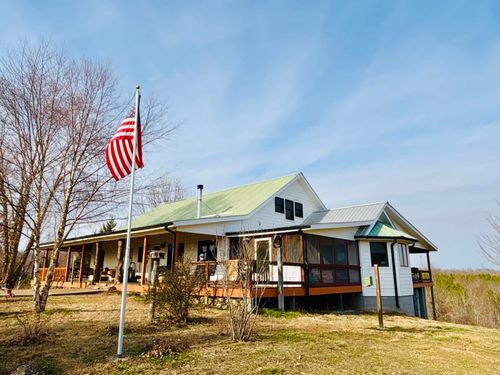 1918 Ridge Road, Mountain View, AR, 72560 | Card Image