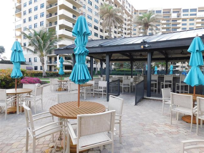 Patio | Image 40