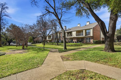 f-127-2535 Wedglea Dr, Dallas, TX, 75211-2037 | Card Image