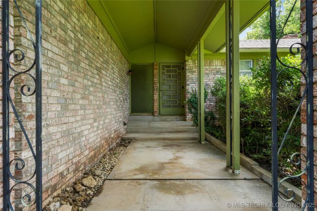 441 S 127 Th East Ave, House other with 3 bedrooms, 2 bathrooms and null parking in Tulsa OK | Image 4