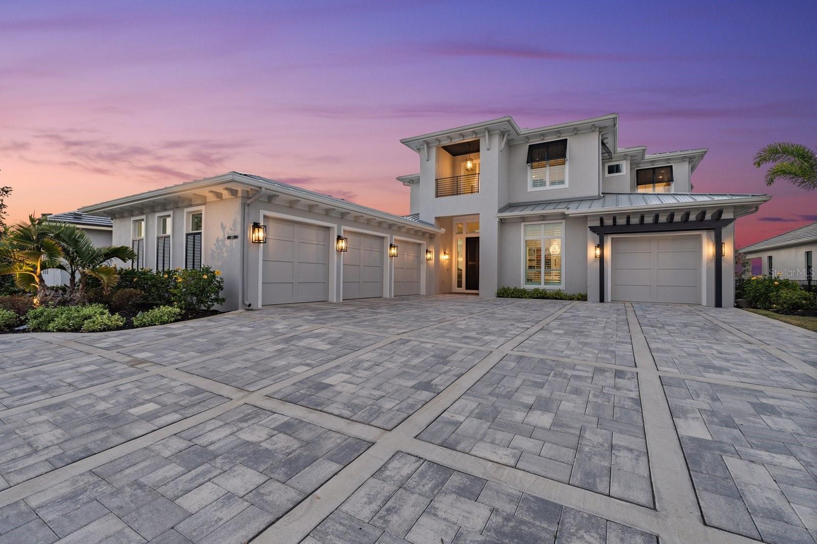 Regatta Way, Bradenton, FL 34208