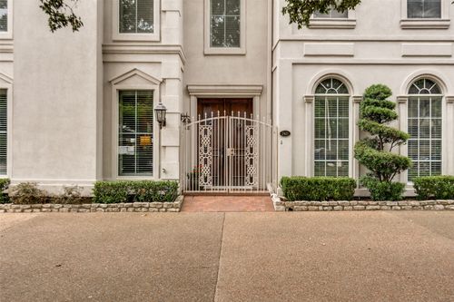7411 Inwood Rd, Dallas, TX, 75209-3935 | Card Image