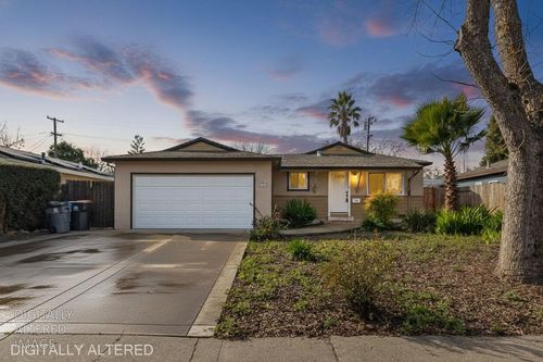 1513 Cypress Lane, Davis, CA, 95616 | Card Image