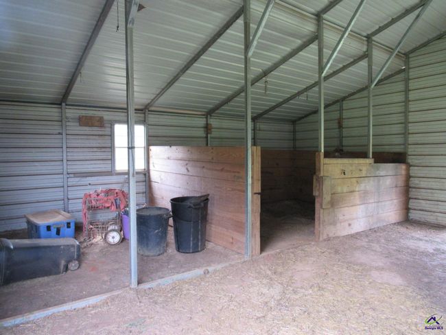 637 Grovania Rd, House other with 4 bedrooms, 2 bathrooms and null parking in Hawkinsville GA | Image 15