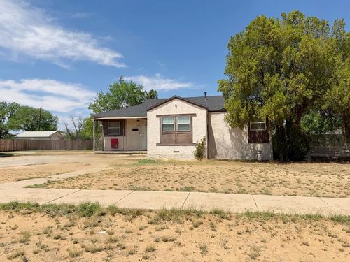 1401 E 11th Pl, Big Spring, TX, 79720-4901 | Card Image