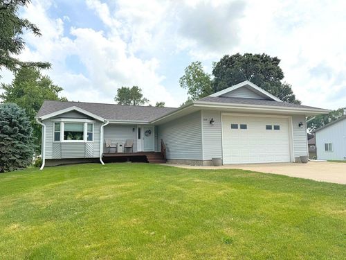 1804 18th St, Emmetsburg, IA, 50536-2152 | Card Image