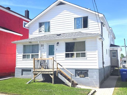 31 Woods Street, Kirkland Lake, ON, P2N3B7 | Card Image