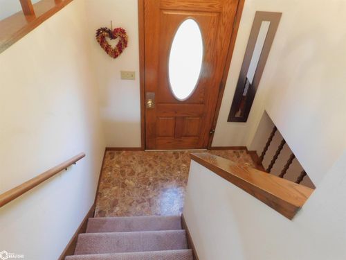 520 Main Street, Charter Oak, IA, 51439 | Card Image