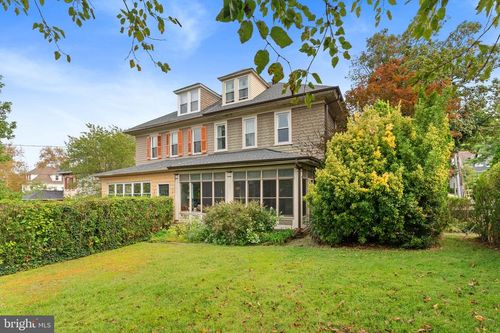 1635 Spring Ave, JENKINTOWN, PA, 19046-2327 | Card Image