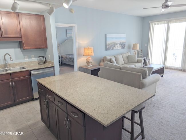 1511 - 9860 S Thomas Dr, Condo with 2 bedrooms, 2 bathrooms and null parking in Panama City Beach FL | Image 7