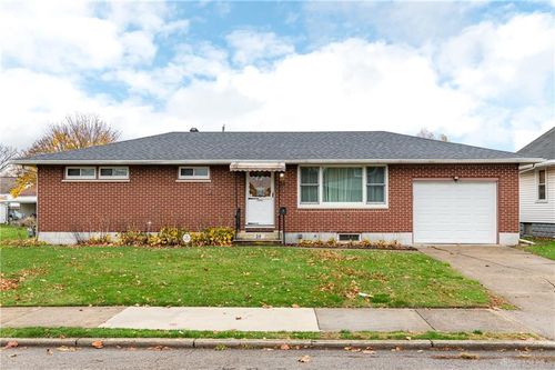 38 N Douglas Avenue, Springfield, OH, 45503 | Card Image