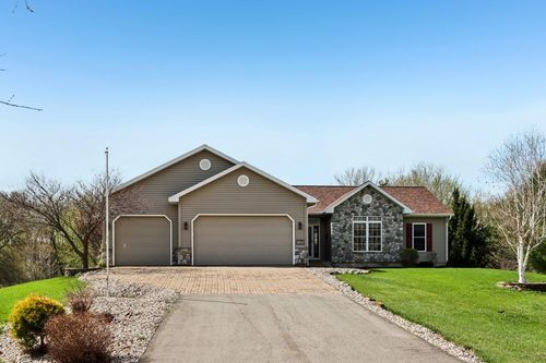 4644 Pierceville Road, Sun Prairie, WI, 53527 | Card Image