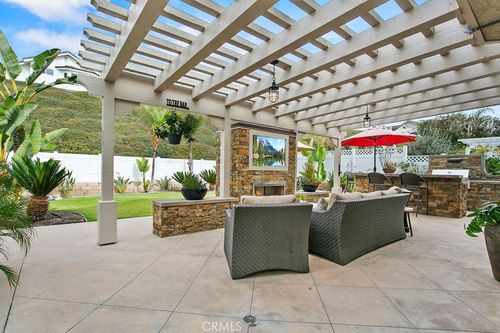 2118 Camino Laurel, San Clemente, CA, 92673-5650 | Card Image