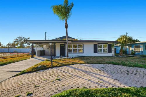 2470 Del Rio Way, DUNEDIN, FL, 34698-2016 | Card Image