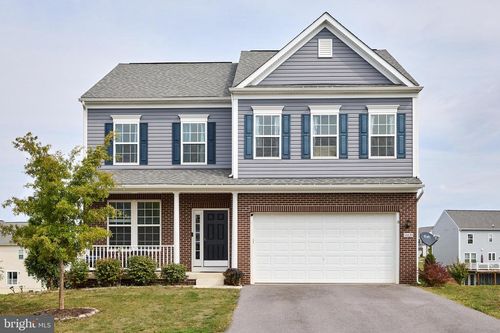 18020 Donegall Ct, HAGERSTOWN, MD, 21740-8151 | Card Image