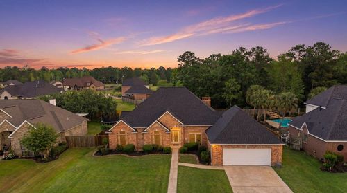 294 Hannah Ln, Lumberton, TX, 77657-8647 | Card Image