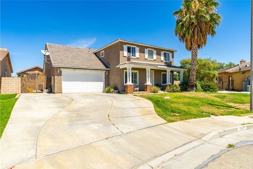 2511 Adam Ln, Palmdale, CA, 93551-5821 | Card Image