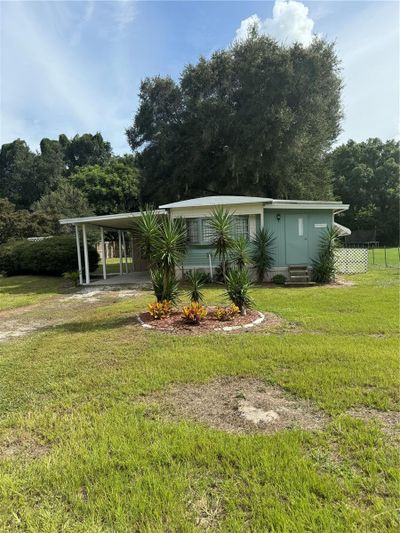 39310 Miramar Drive, Home with 2 bedrooms, 1 bathrooms and null parking in Zephyrhills FL | Image 1