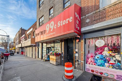 99 Northern Blvd, Corona, NY, 11368-1681 | Card Image