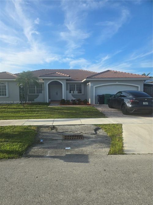 15523 Sw 171st St, Miami, FL, 33187 | Card Image
